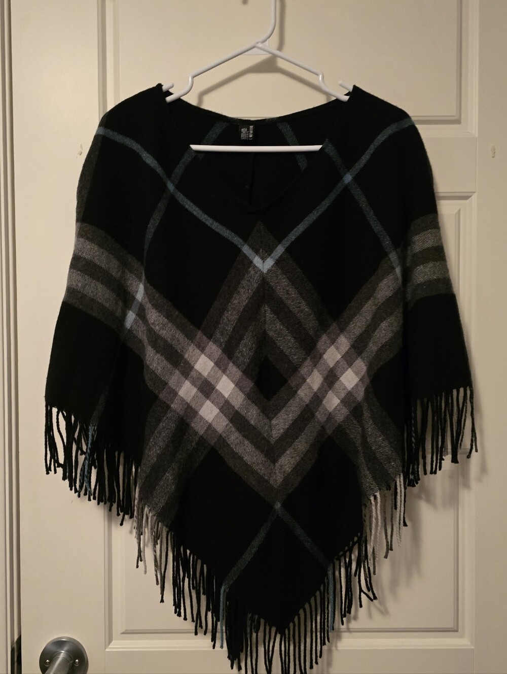Vintage Burberry 100% Cashmere Plaid Fringe Poncho / Wrap